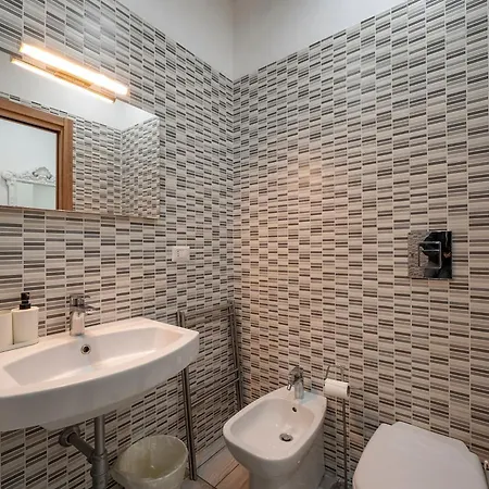 In Flats Montesanto *