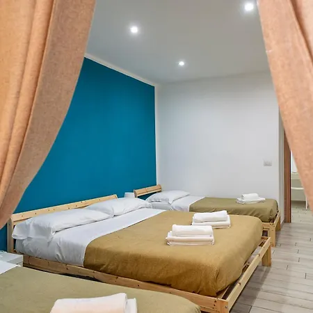 In Flats Montesanto Apartman Nápoly